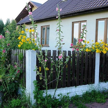Gospodarstwo Agroturystyczno-Edukacyjne Gratka Celiny  Экстерьер фото