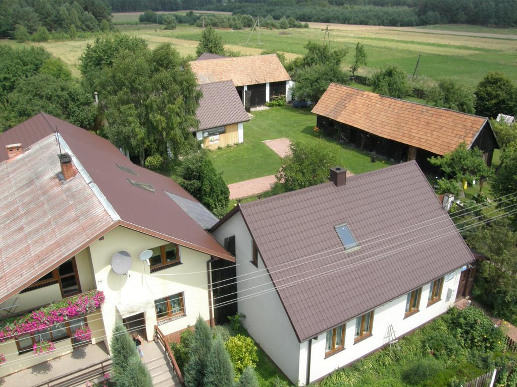 Gospodarstwo Agroturystyczno-Edukacyjne Gratka Celiny  Экстерьер фото